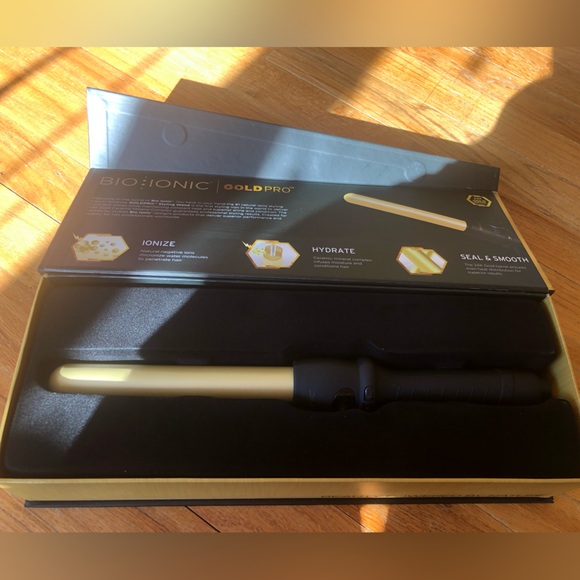 Bio Ionic Gold Pro Curling wand - Picture 2 of 3